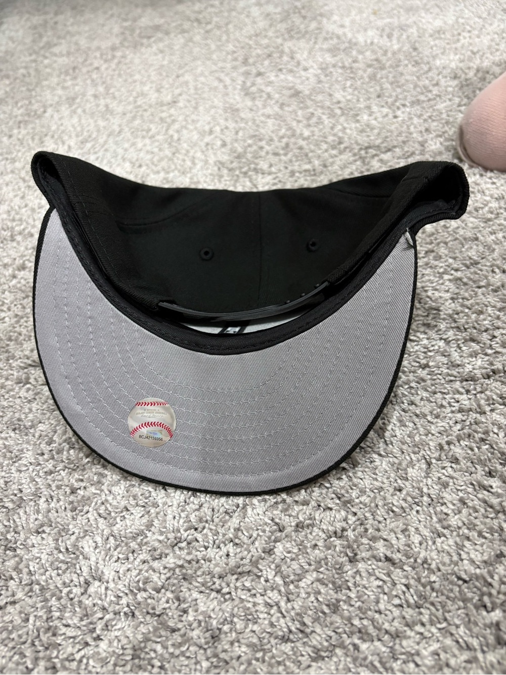 New Era Black Chicago White Sox 9FIFTY Snapback Hat - Picture 2 of 2